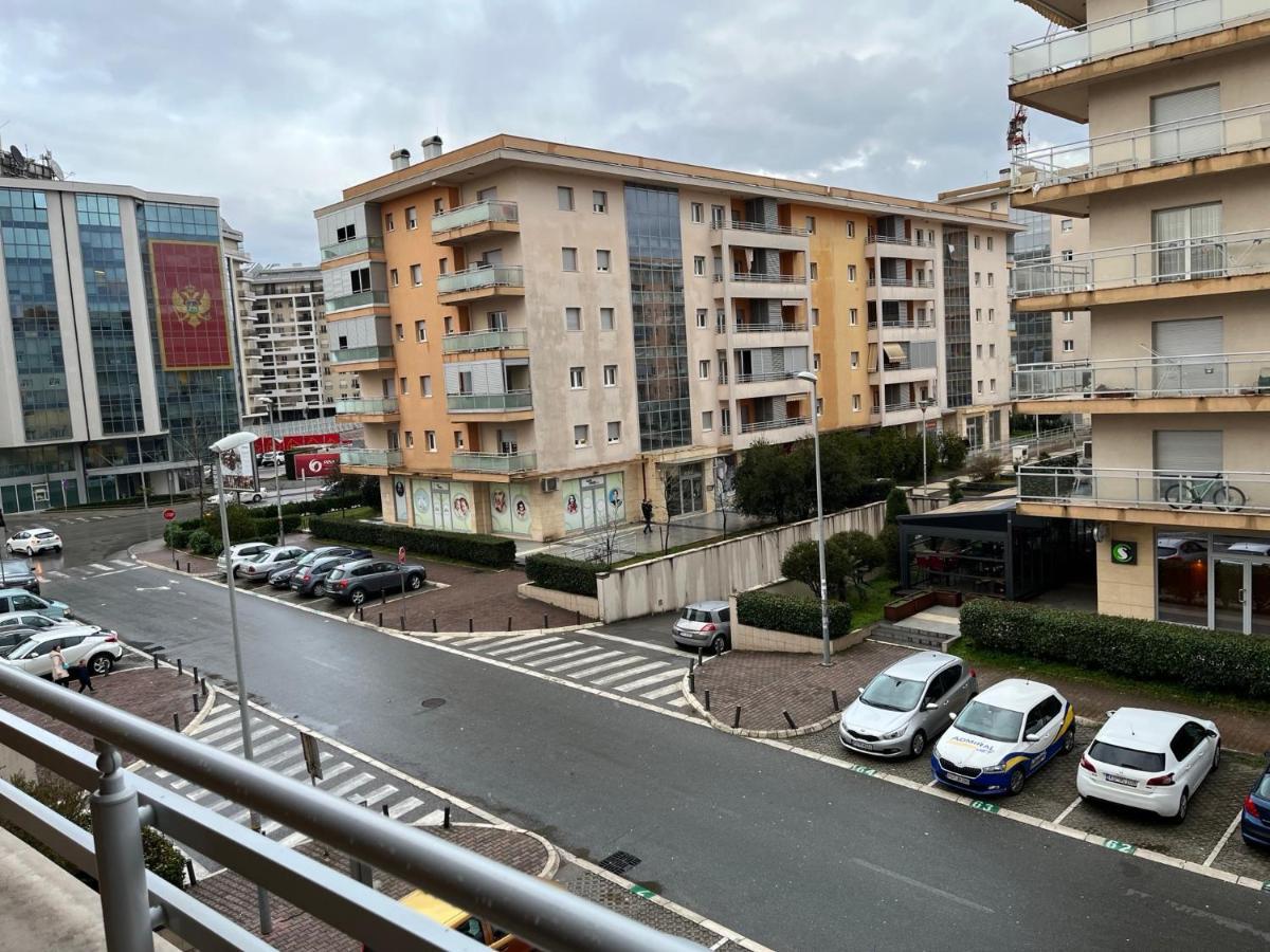 Lovely Apartment With The Parking Place Подгорица Экстерьер фото